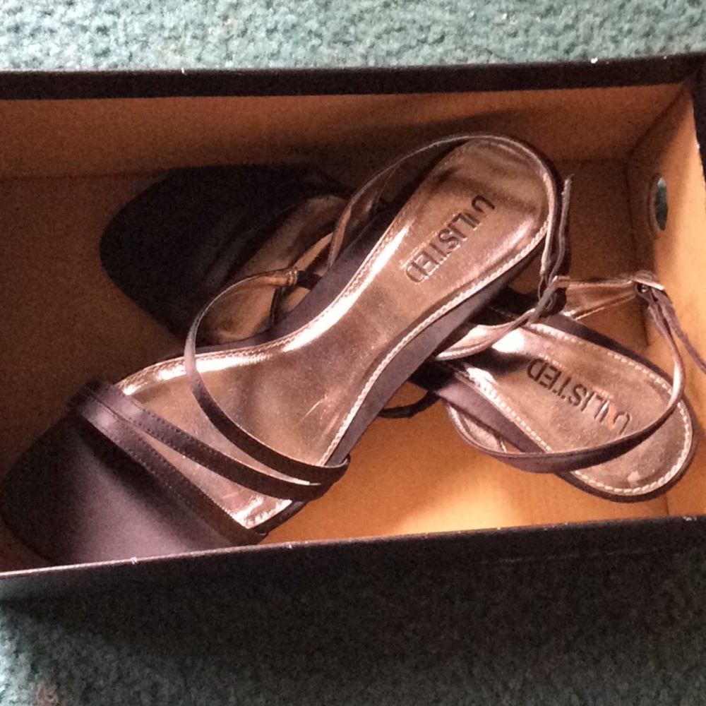 Unlisted low black heel